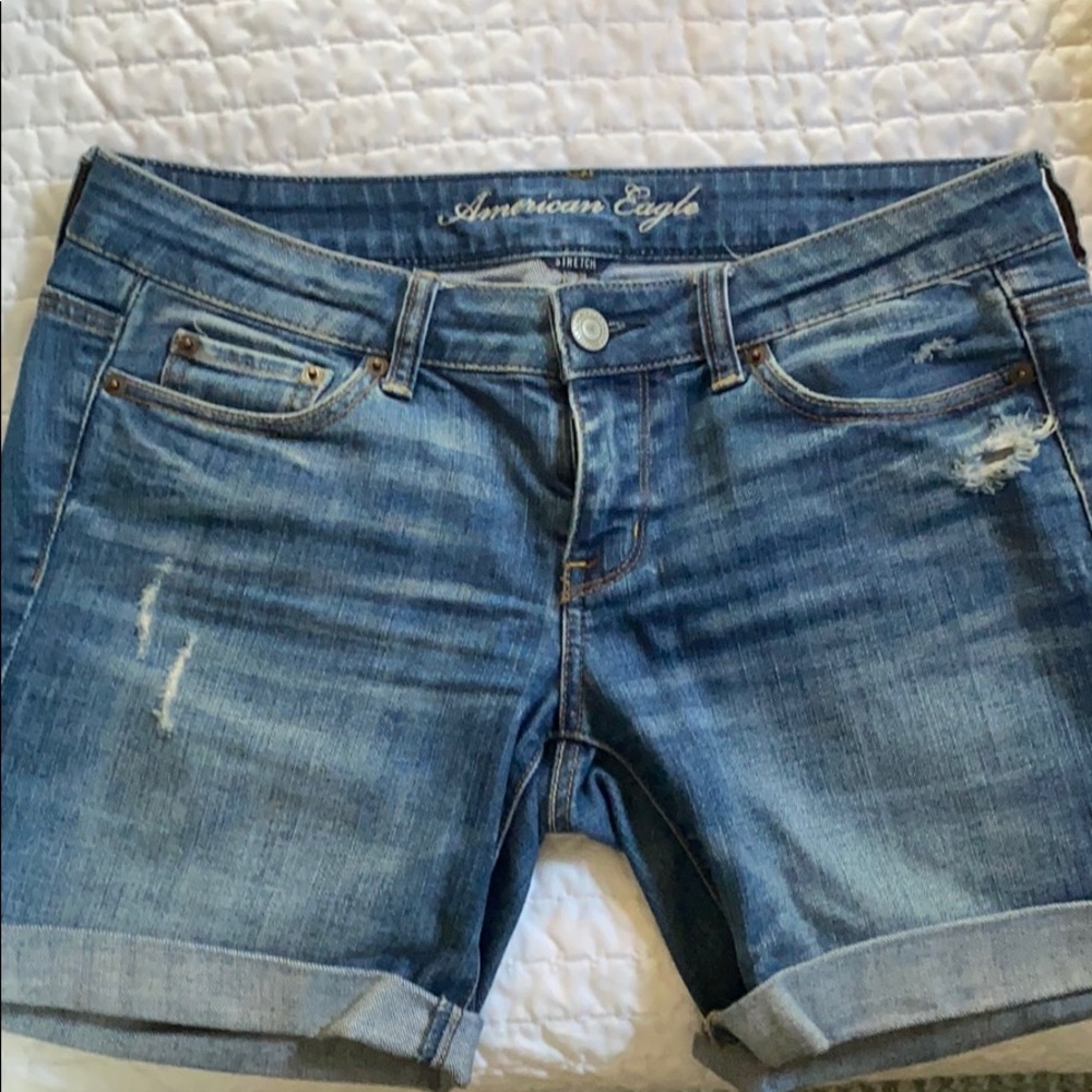 American Eagle denim shorts - Sz 8